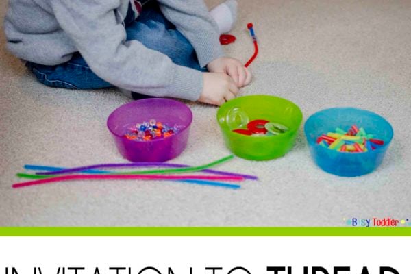 INVITATION TO THREAD: A simple fine motor skills activity that's perfect for toddlers and preschools. A quick activity to keep them occupied and learning.