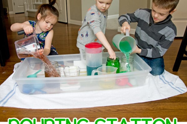 RAINBOW POURING STATION: A quick and easy kids activity that holds little attention spans - this is the best indoor activity for kids stuck at home. A great indoor activity for toddlers and preschoolers - kids love playing with water in this activity from Busy Toddler
