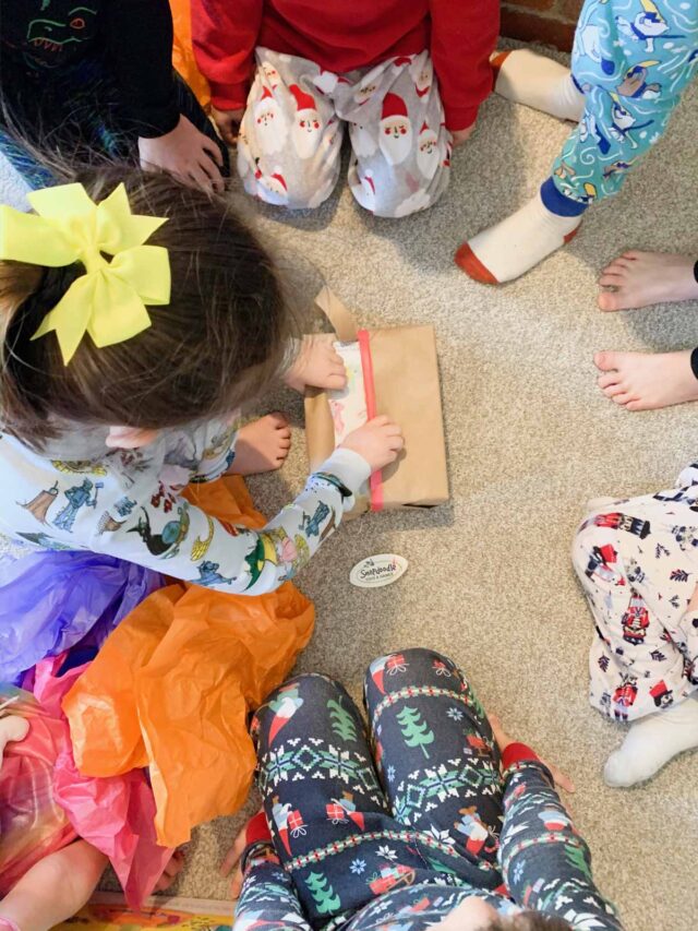 Simplifying Birthday Parties For Kids Busy Toddler Simplifying Birthday Parties For Kids Busy Toddler